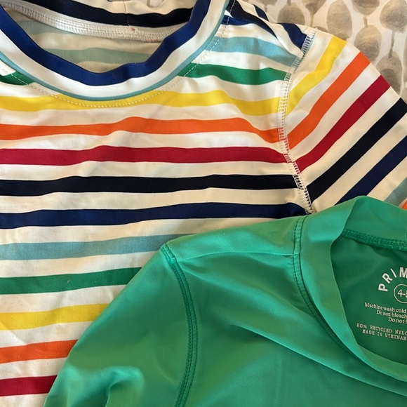 Two sun shirts/swim shirts from Primary, size 4-5 - Picture 4 of 5